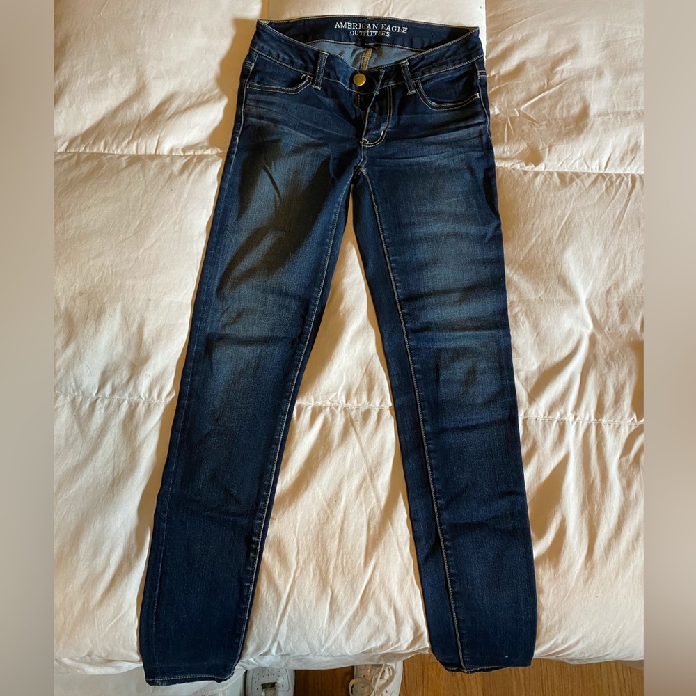 American Eagle dark wash jegging